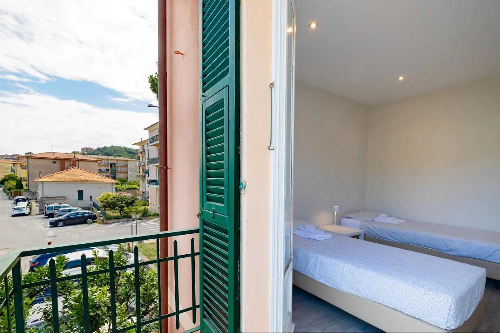 Apartment Casa Vacanze Holiday Home Finale Ligure Italy